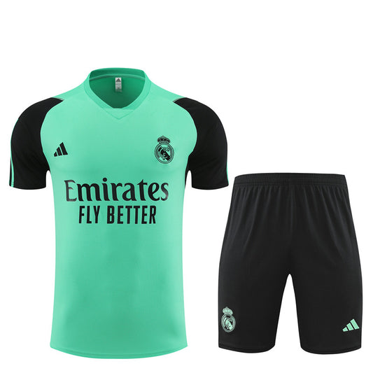 Camisa e short de treino adulto do Real Madrid 2023/24 14001