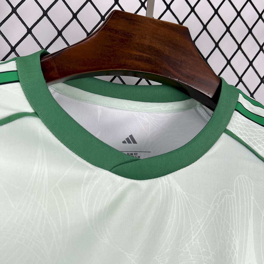 Camisa Verde do Dia de São Patrício do Celtic 2025/26