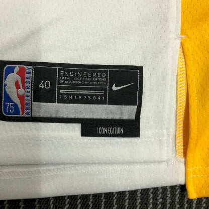 Camisa masculina Klay Thompson branca da equipe – Edição de 75º aniversário