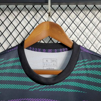 Camisa 2 do Real Madrid para o treino pré-jogo 2023/24