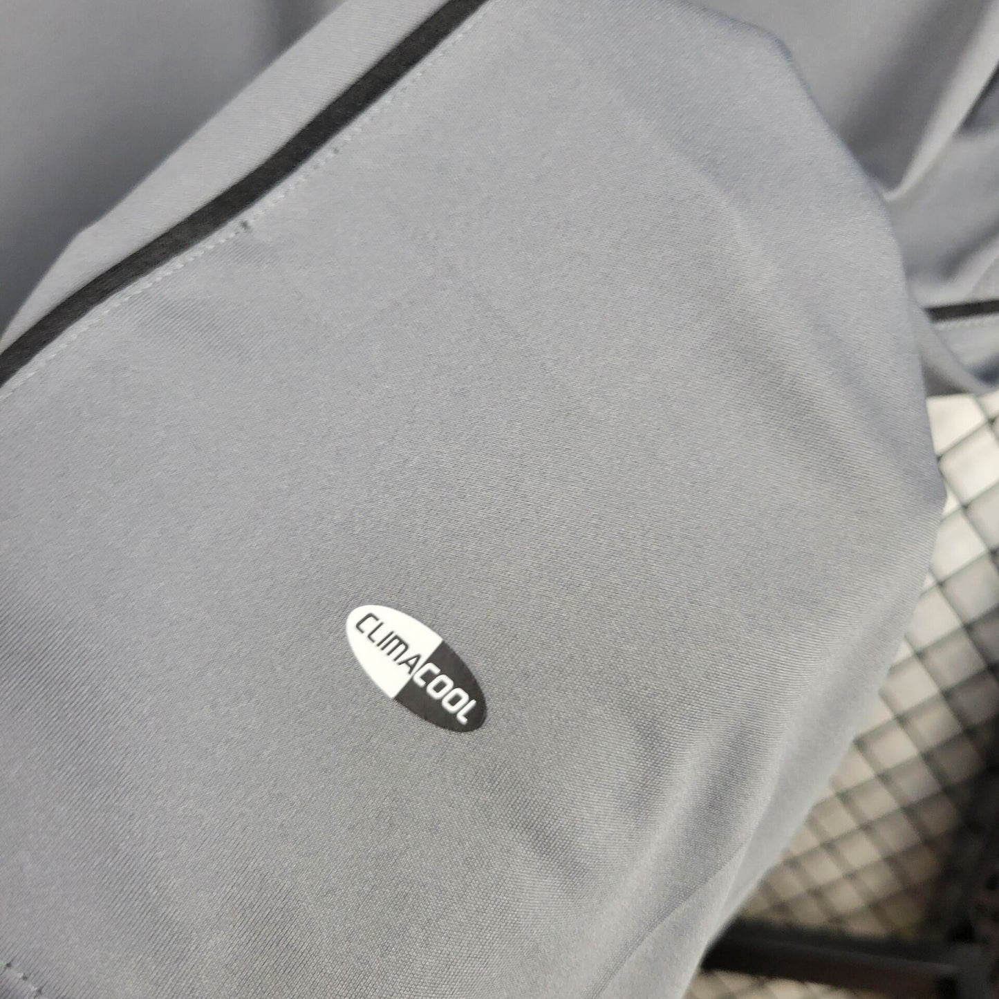 Camisa Retro Terceiro Real Madrid 2005/06