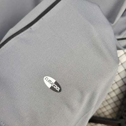 Camisa Retro Terceiro Real Madrid 2005/06