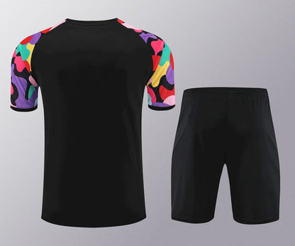 Camisa de treino adulto + short Manchester United 2023/24 418