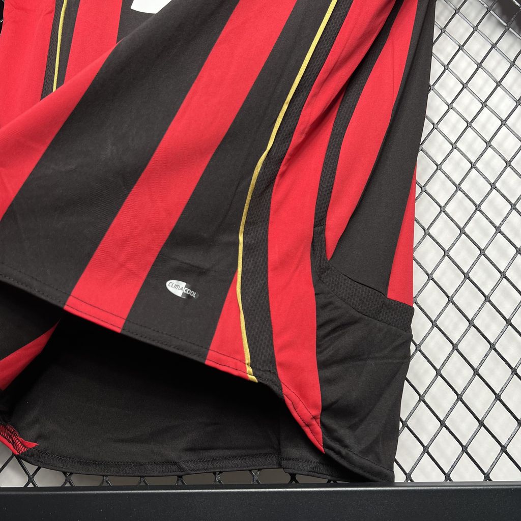 Camisa retrô do AC Milan 2006/07
