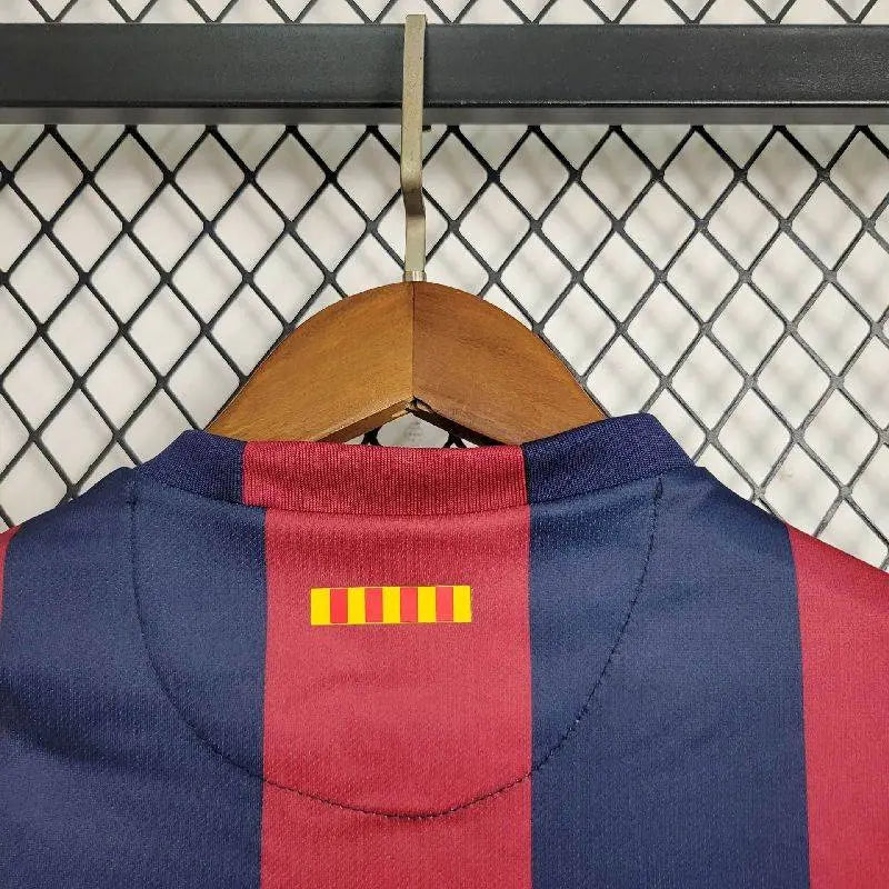 Camisa e shorts retrô infantil do Barcelona 2014/15