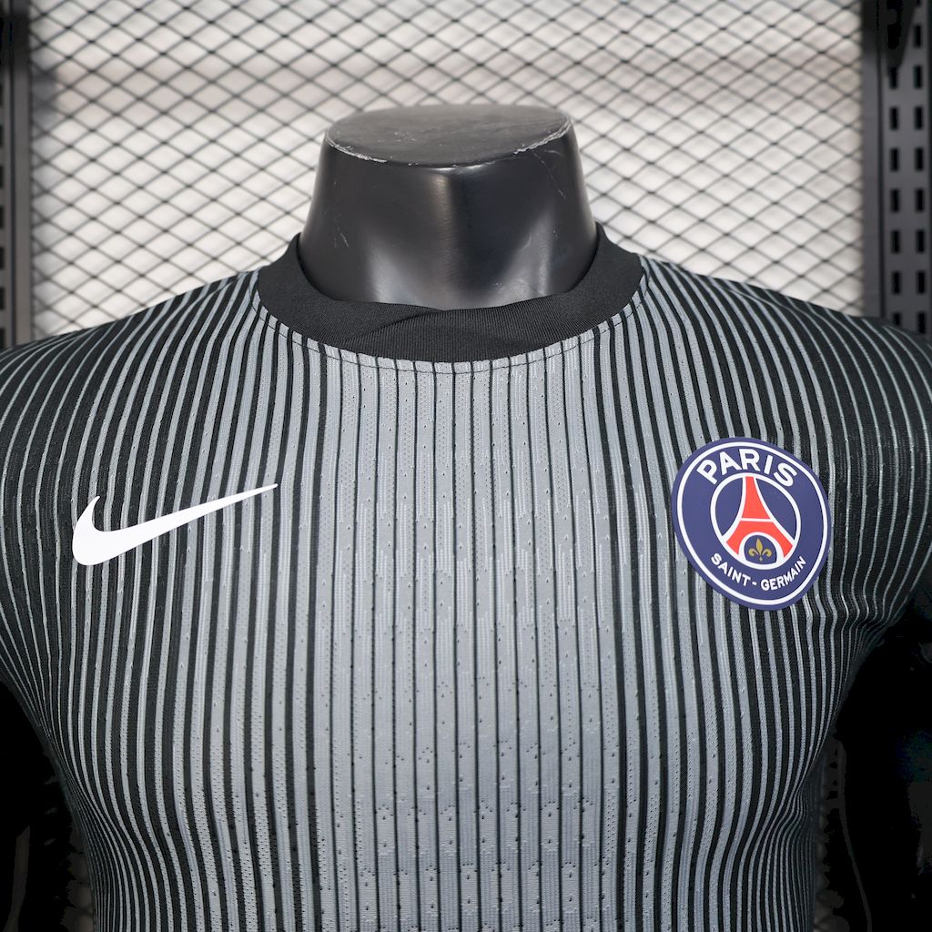 Paris Saint-Germain 2024/25 Black Goalkeeper Uniform Jersey Player Version