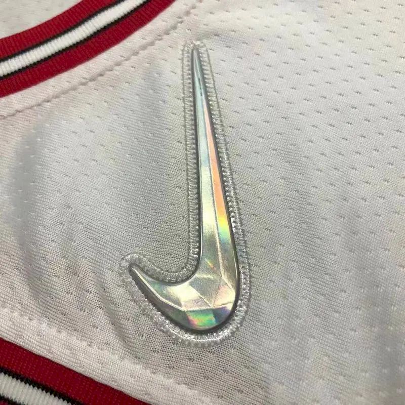 Camisa masculina Lonzo Ball branca da equipe – edição de 75º aniversário