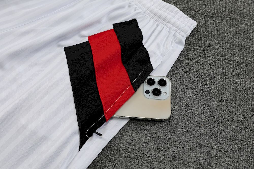 Camisa de treino adulto + short do Flamengo 2023/24 418