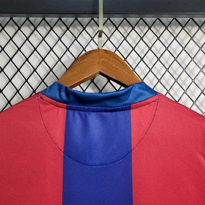 Camisa retrô titular do Barcelona 2007/08