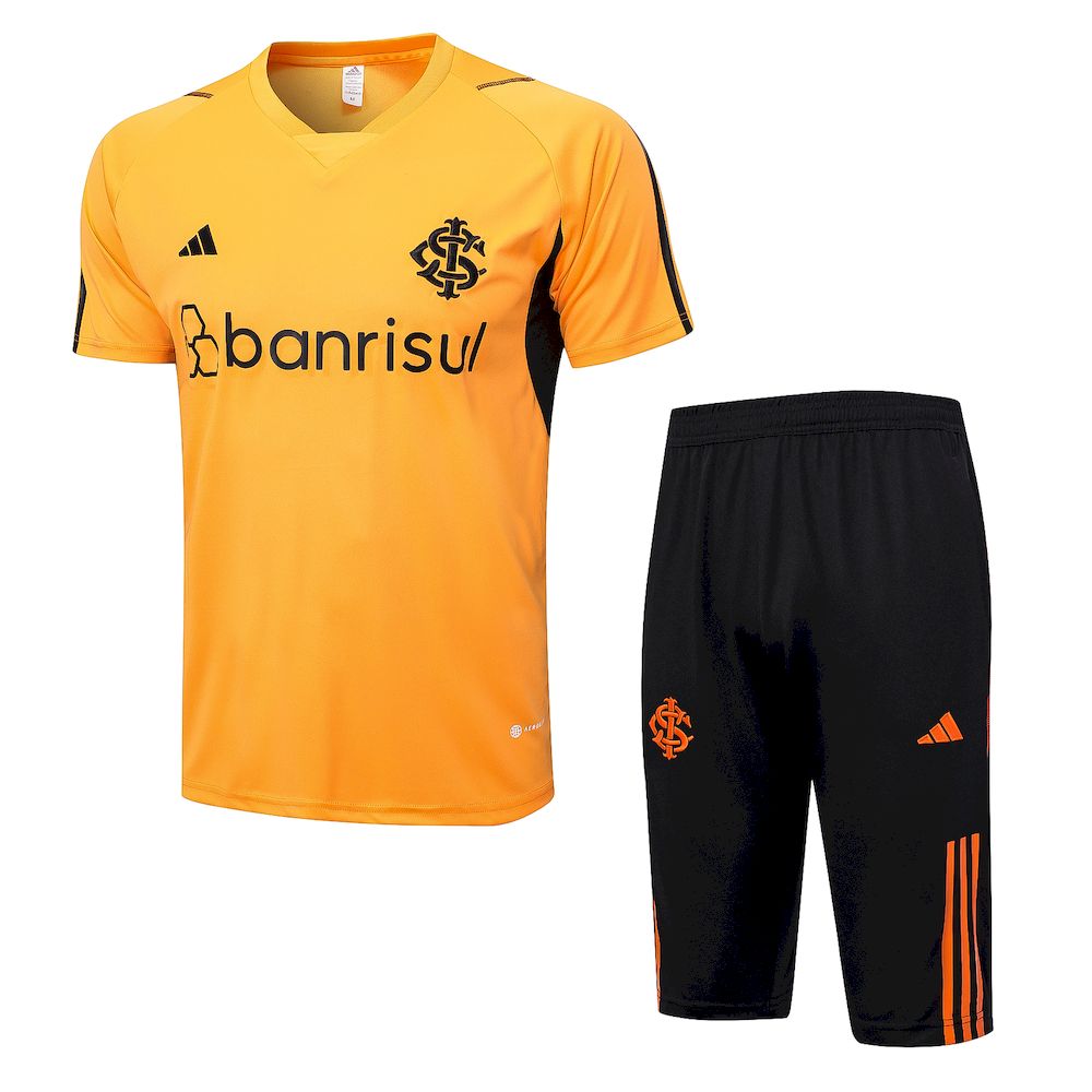 Camisa de treino adulto Internacional 2023/24 + short 3/4 815