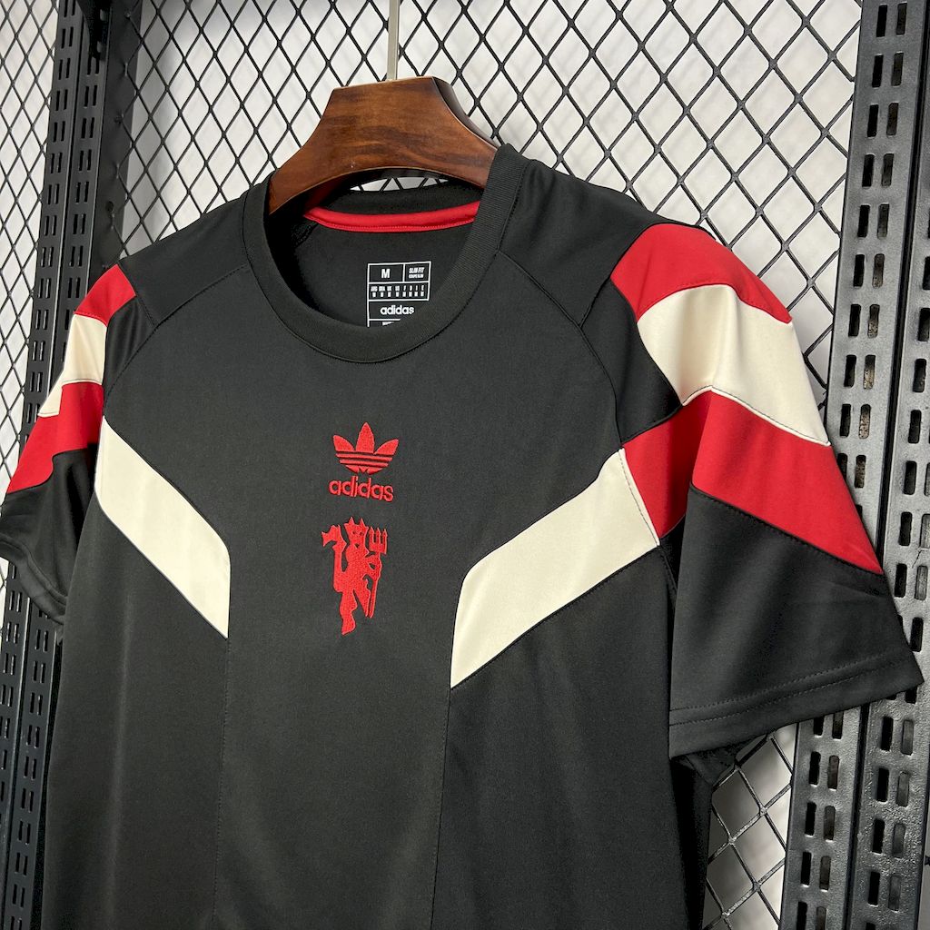 Men's Manchester United 2024/25 Originals Tee Black Jersey