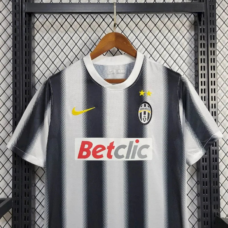 Camisa retrô Home Juventus 2011/12