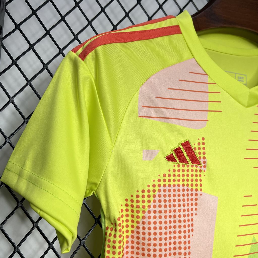 Kit de goleiro infantil do Celtic 2024/25