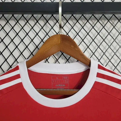Camisa titular do Nottingham Forest 2023/24