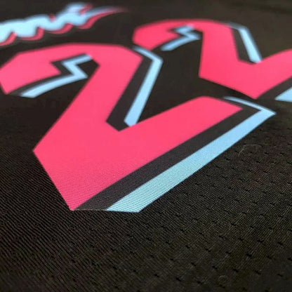 Camisa Jimmy Butler Masculina Preta Versão Jogador – Edição Clássica Retro