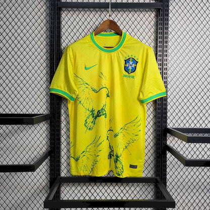 Men's Brazil 2022/23 Pigeon Jersey