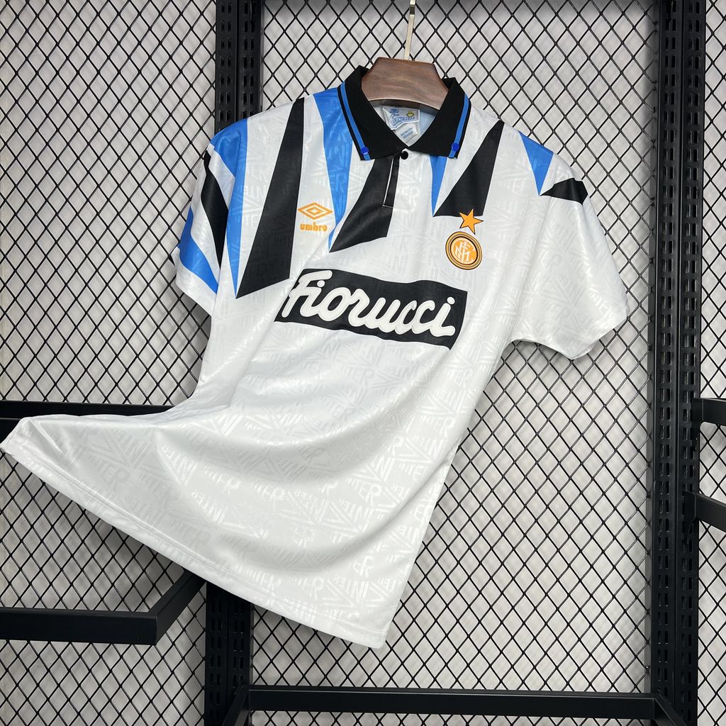 Camisa retrô reserva do Inter de Milão 1992/93