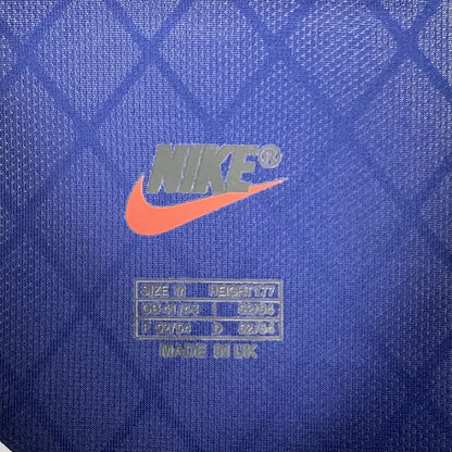Camisa retrô do Inter de Milão 1998/99