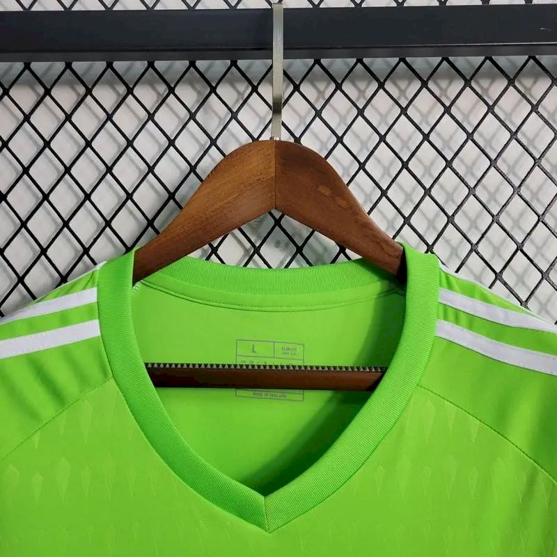 Camisa de goleiro 3 do Real Madrid 2023/24