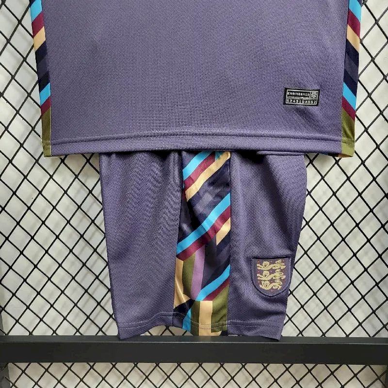 Uniforme reserva infantil da Inglaterra para a Eurocopa 2024/25