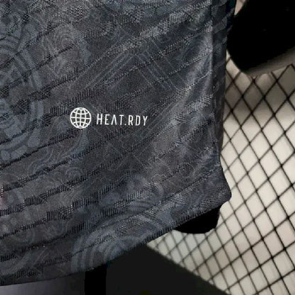 Camisa Real Madrid 2023/24 Classic Edition Versão Jogador 2