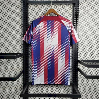 Camisa de treino pré-jogo do Barcelona 2023/24