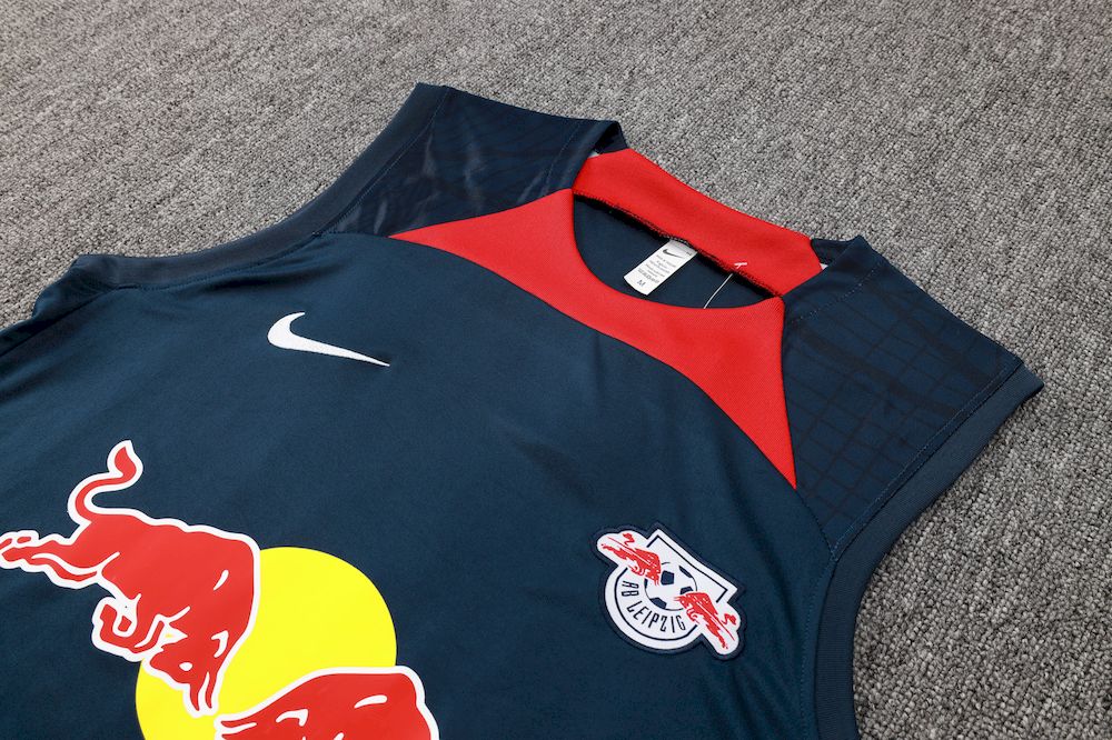 Camiseta regata adulta Red Bull Bragantino 23/24 + short 815