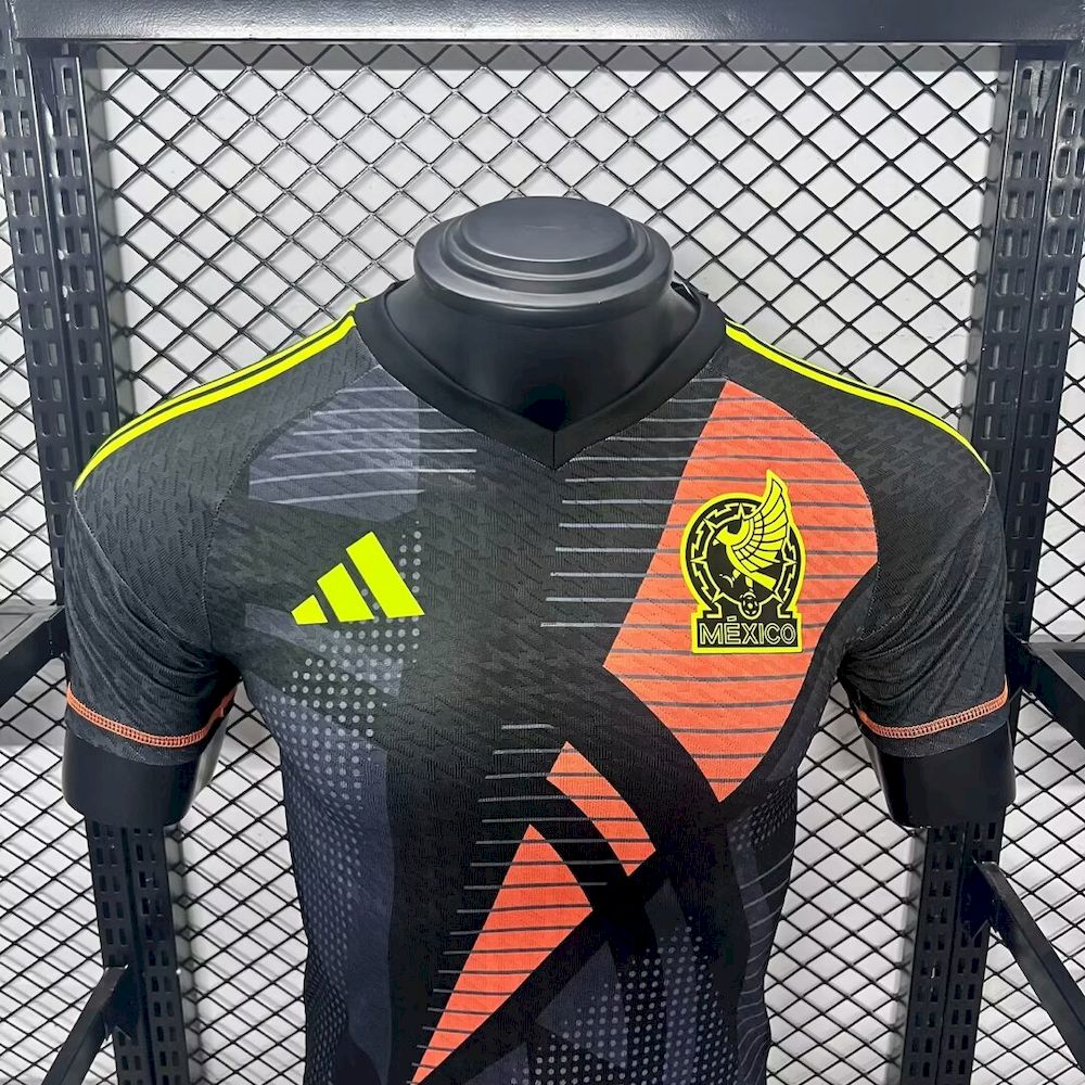 Men's Mexico 2024/25 Goalkeeper Jersey Player Version