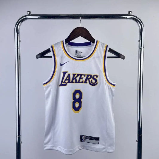 Camisa branca do time juvenil Kobe Bryant