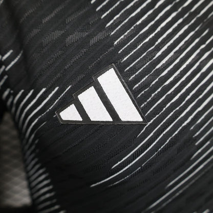 Camisa preta do Japão 2024/25, versão para jogadores