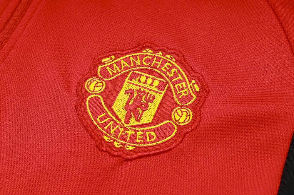 Suéter e calça adulto Manchester United 2023/24 com zíper 815