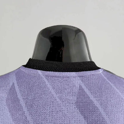 Camisa reserva do Real Madrid 2022/23, versão 2 do jogador