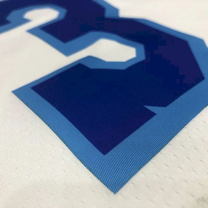 Camisa Anthony Davis Masculina Branca Versão Jogador – Edição Clássica Retro