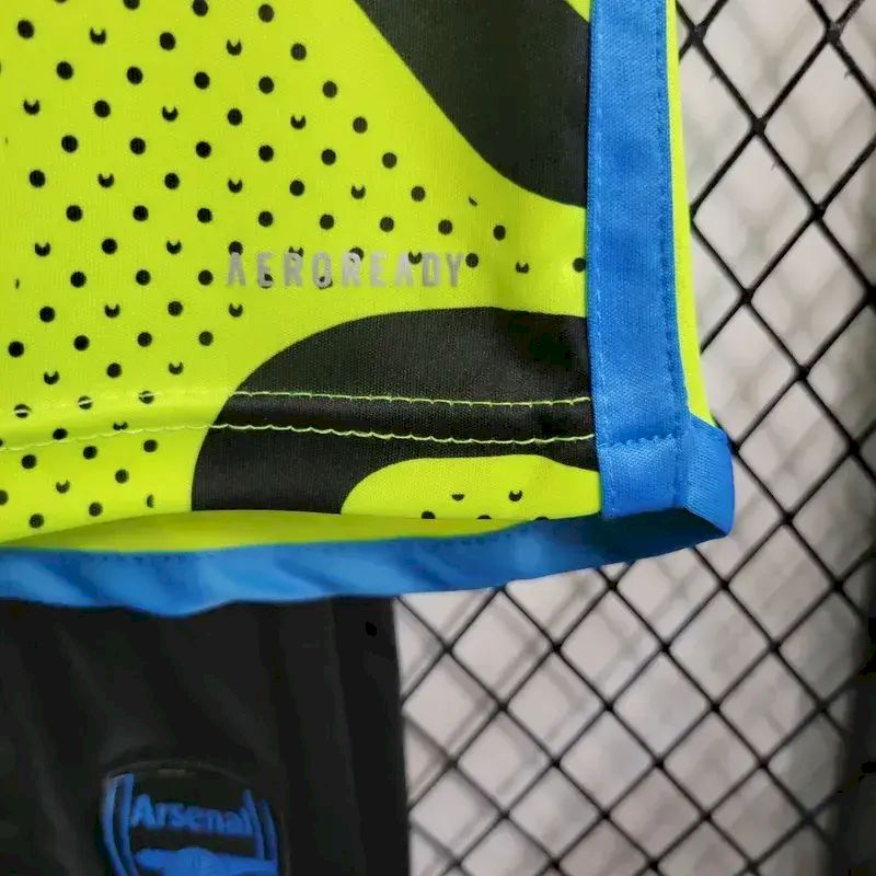 Arsenal 2023/24 Away Kids Kit