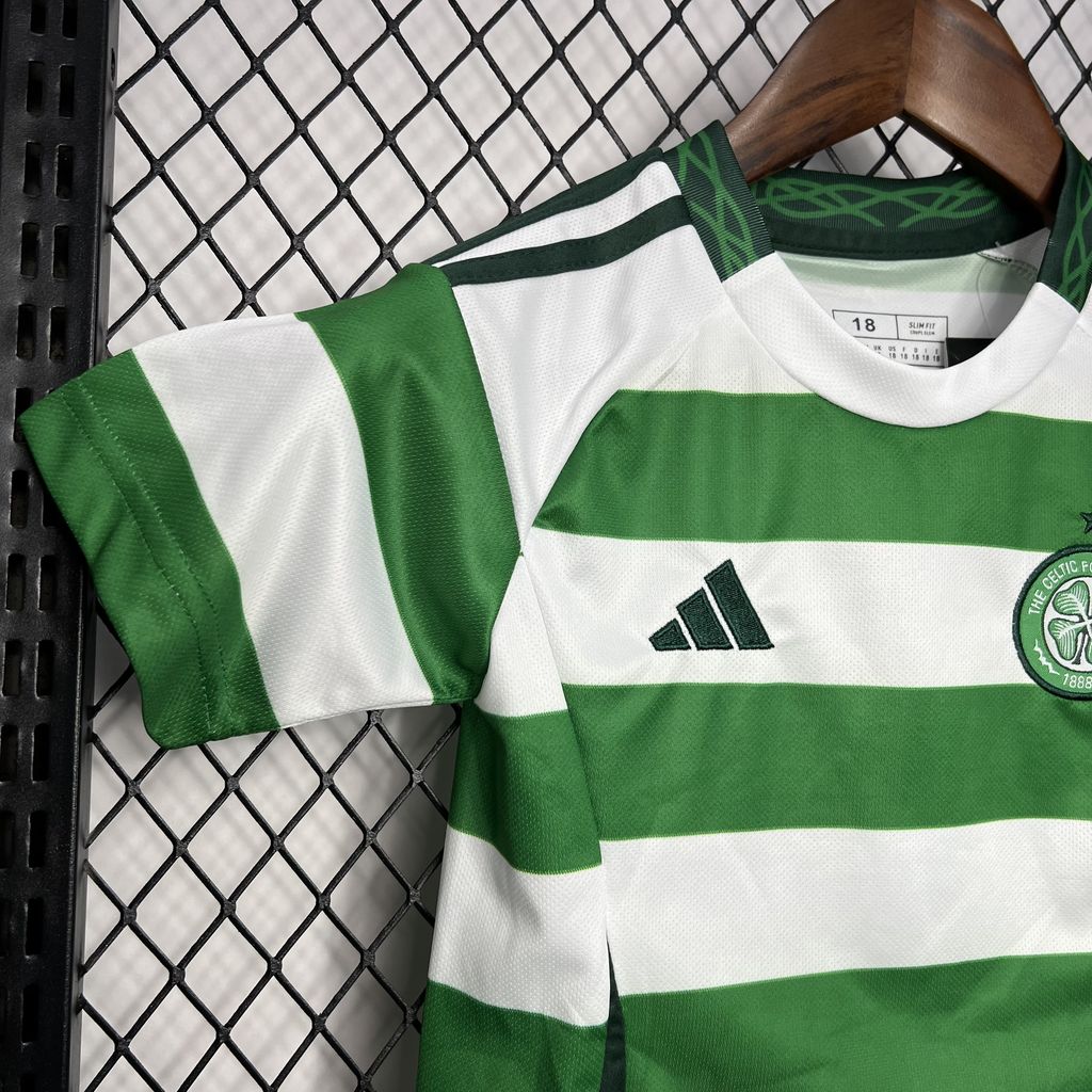 Kit reserva infantil do Celtic 2022/23