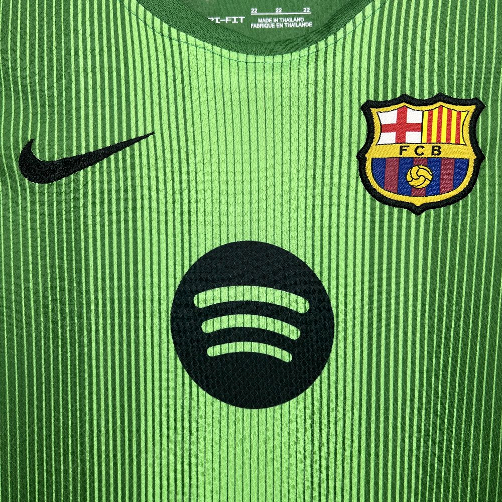 Barcelona 2025/26 Green Goalkeeper Kids Kit