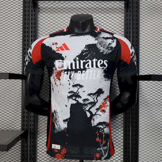 Maillot du Real Madrid 2025/26 version peinture à l'encre version joueur
