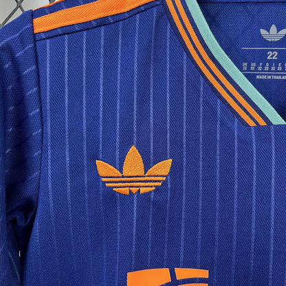 Newcastle United 2025/26 Third Kids Kit