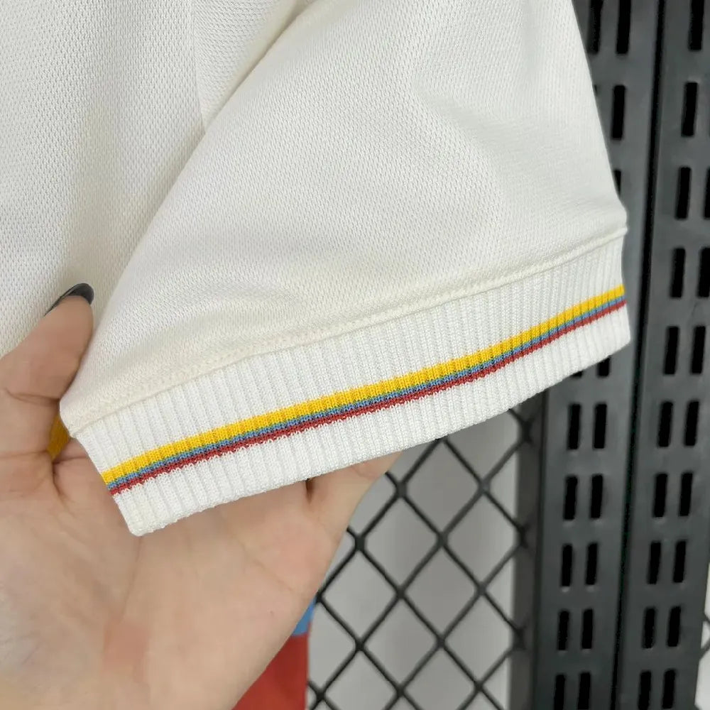 Camisa feminina comemorativa do centenário da Colômbia 2024/25