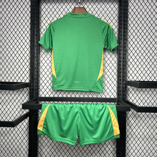 Newcastle United 2024/25 Goalkeeper Kids Kit
