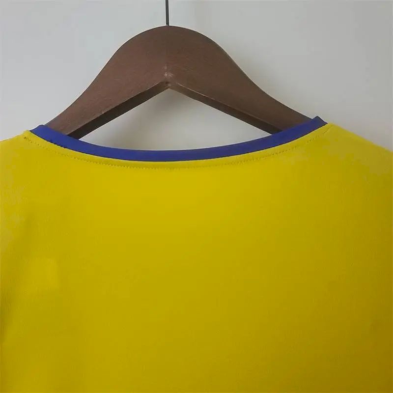 Camisa Retro Terceira do Inter de Milão 2002/03