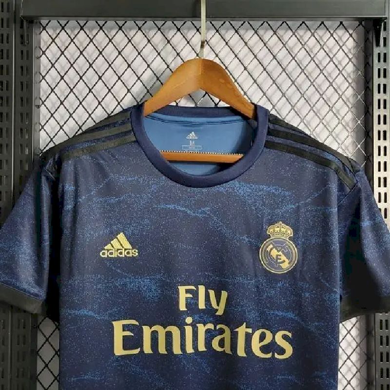 Camisa retrô reserva do Real Madrid 2019/20