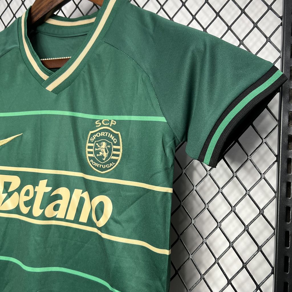 Sporting CP 2024/25 Away Kids Kit