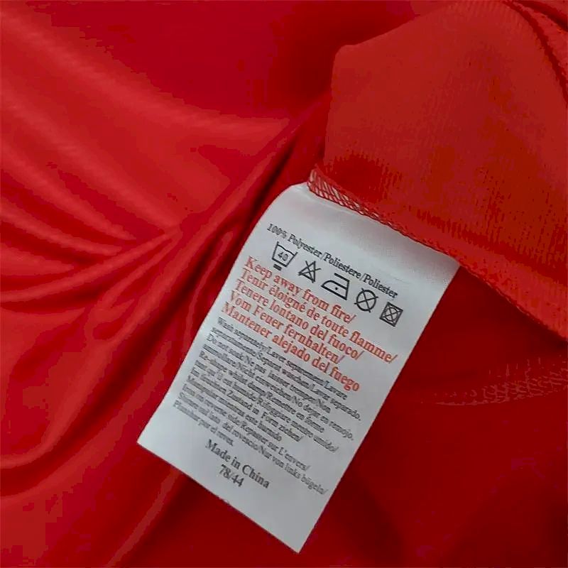 Camisa retrô do Manchester United 2000/01