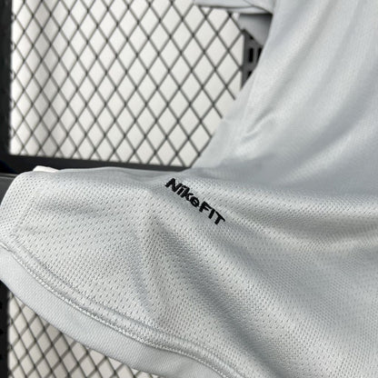 Manchester United 2007/08 Grey Goalkeeper Retro Jersey