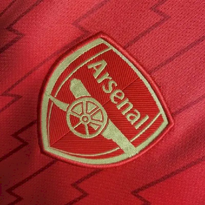 Camisa co-branded do Arsenal 2023/24