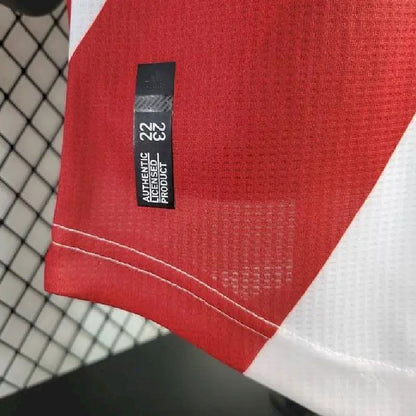 Camisa titular do River Plate 2023/24, versão jogador