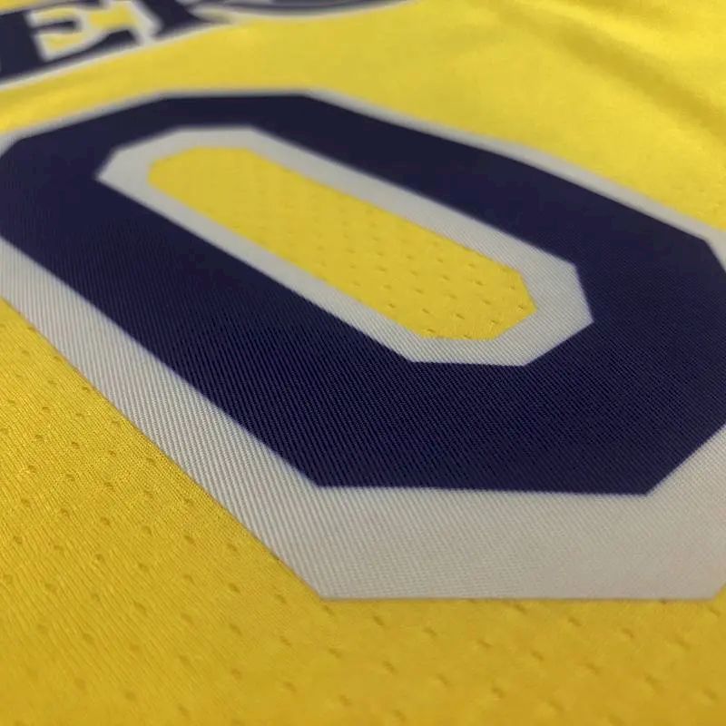 Camisa Masculina Kyle Kuzma Amarela Versão Jogador – Edição Clássica Retro