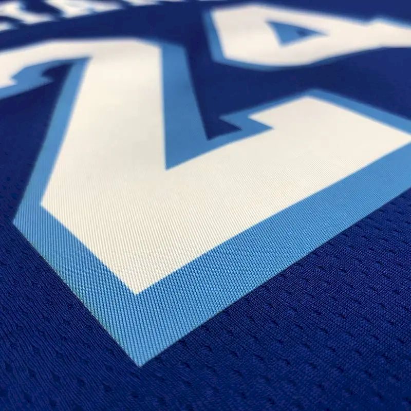 Camisa azul masculina Kobe Bryant versão jogador – Edição clássica retrô