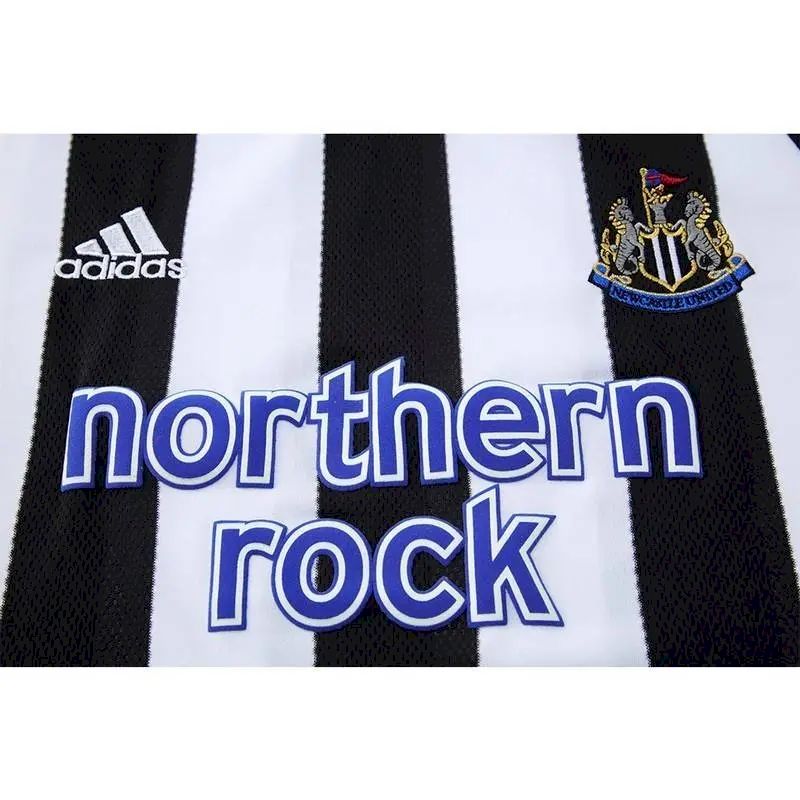 Camisa retrô do Newcastle United 2003/05